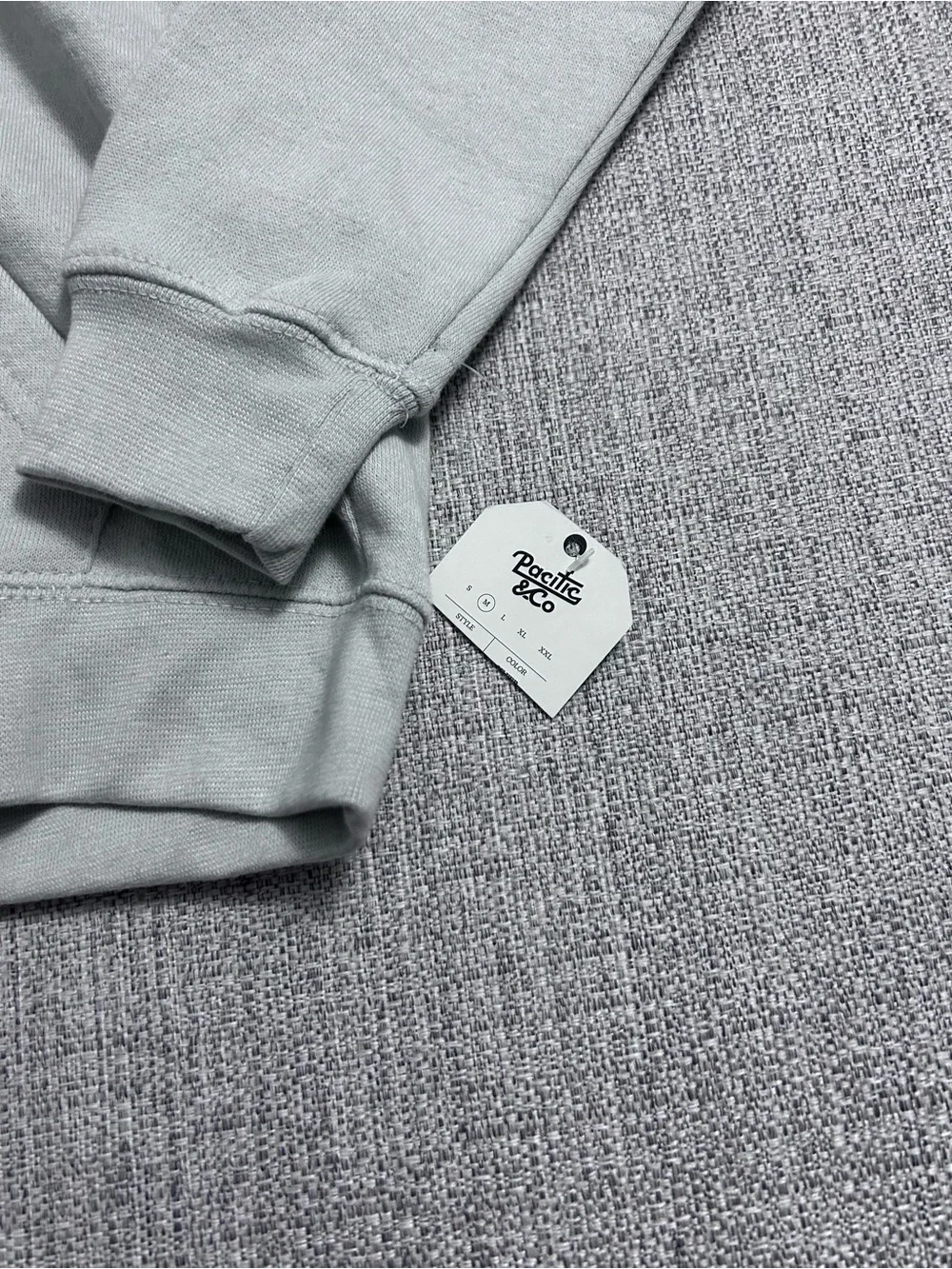 Moose Head Lake Maine Kids' Light Gray Zip Hoodie. Size Youth M. NWT